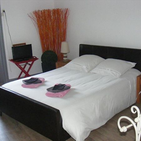 Le Clos Laurentais Hotell Plérin Rum bild